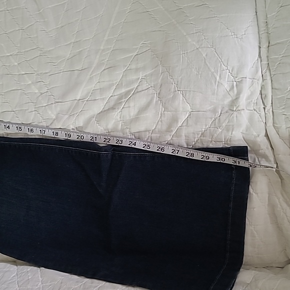 (3160)Melisa pull on, HighRise Flare,by Sofia Jeans, Women's Size 18W - Picture 16 of 17